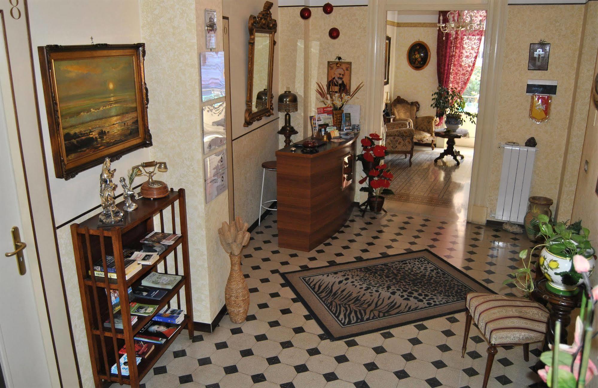 Bed And Breakfast D'Angelo Palermo Exterior photo